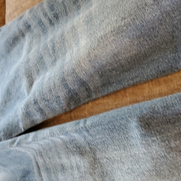 Kancan "Ripped" Jeans - Picture 14 of 16
